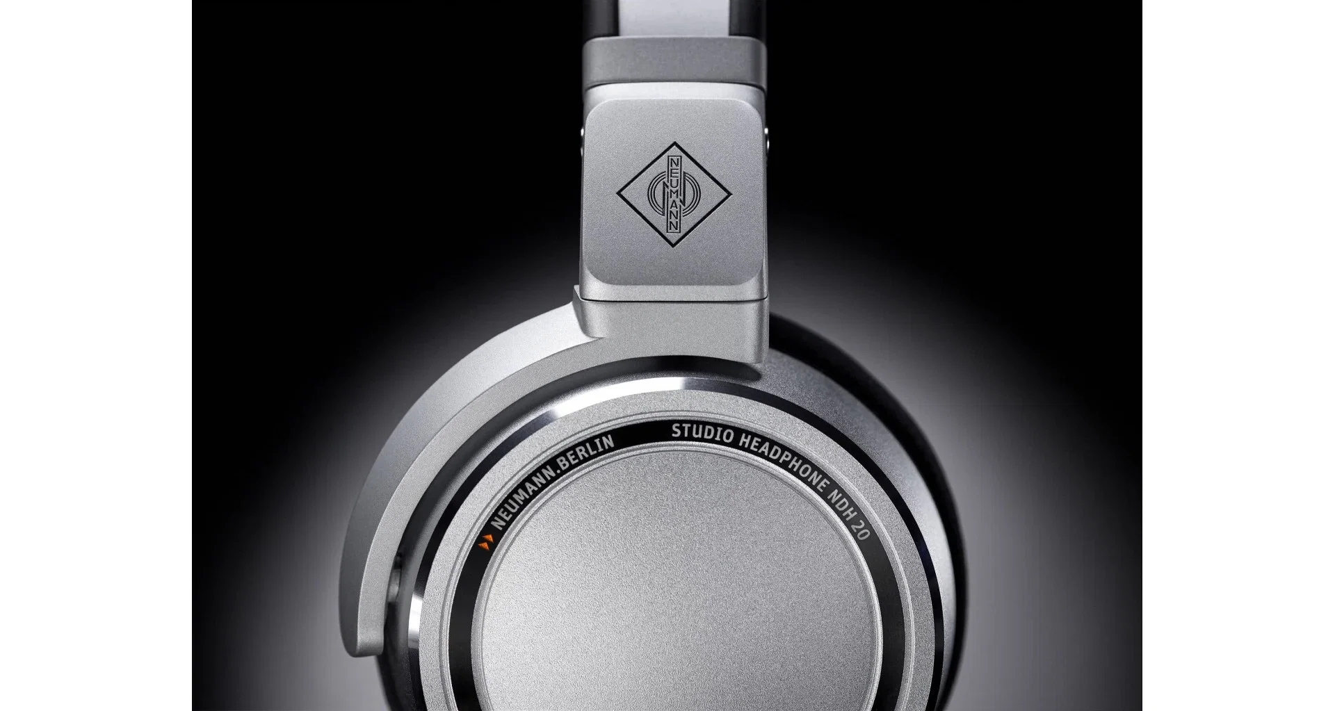 Casti Neumann NDH 20 [12]