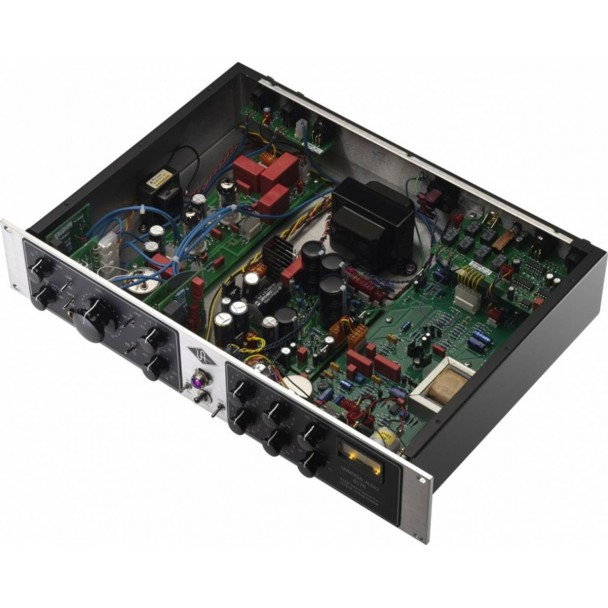 Channel strip Universal Audio 6176 [3]