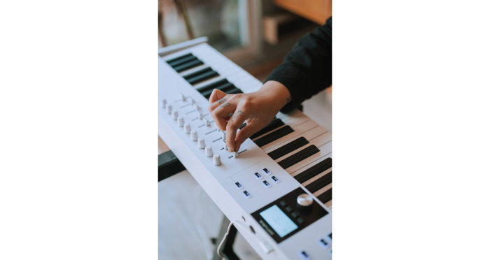 Claviatura MIDI Arturia KeyLab Essential 88 Mk3 Alba [9]