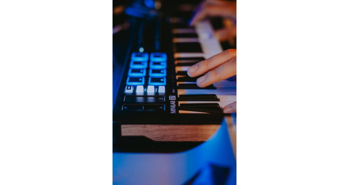 Claviatura MIDI Arturia MiniLab 37 Neagra [7]