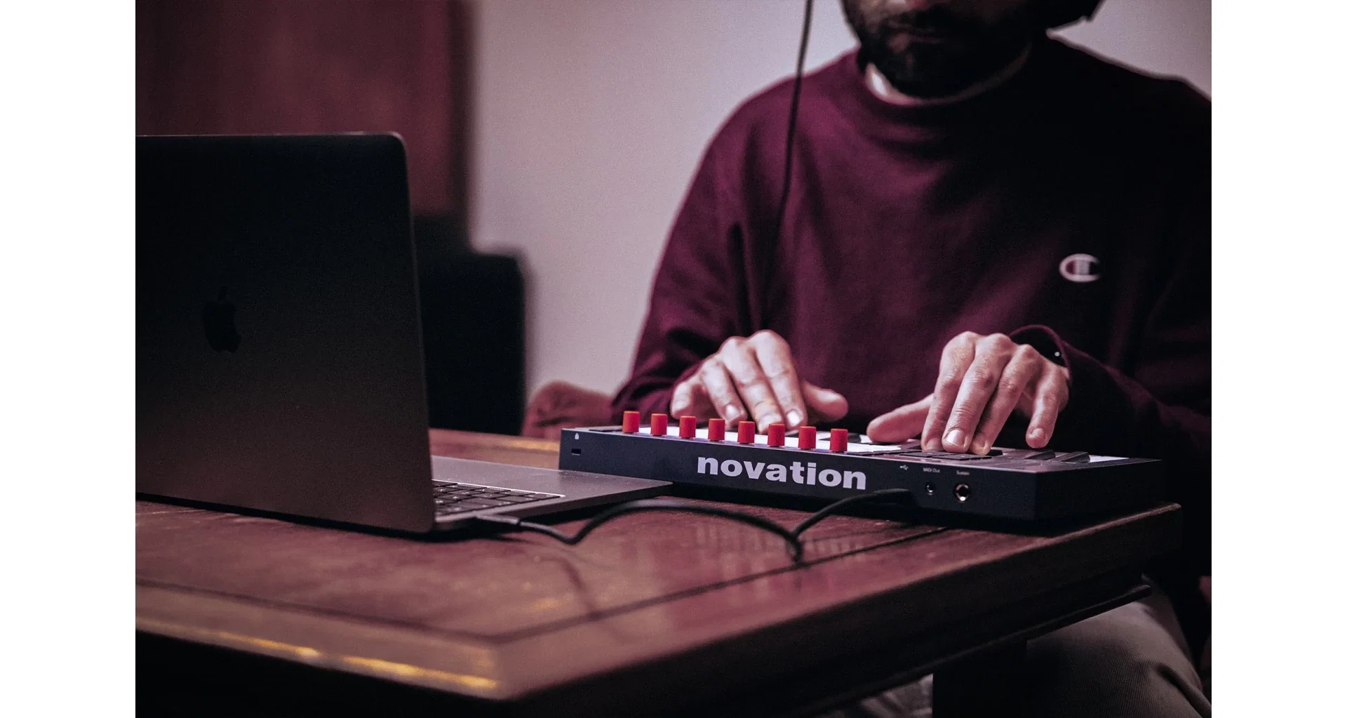 Claviatura Novation FLkey 2 Mini 25 [10]