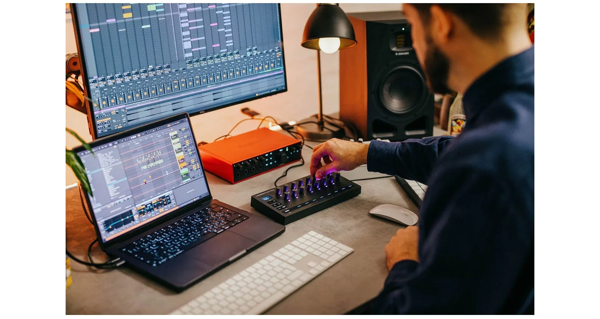 Controller Novation Launch Control 3 [12]
