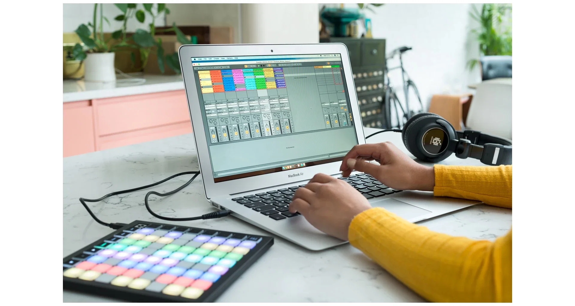 Controller Novation Launchpad Mini mk3 [6]