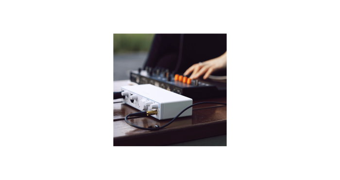 Interfata audio Arturia MiniFuse 2 OTG [6]