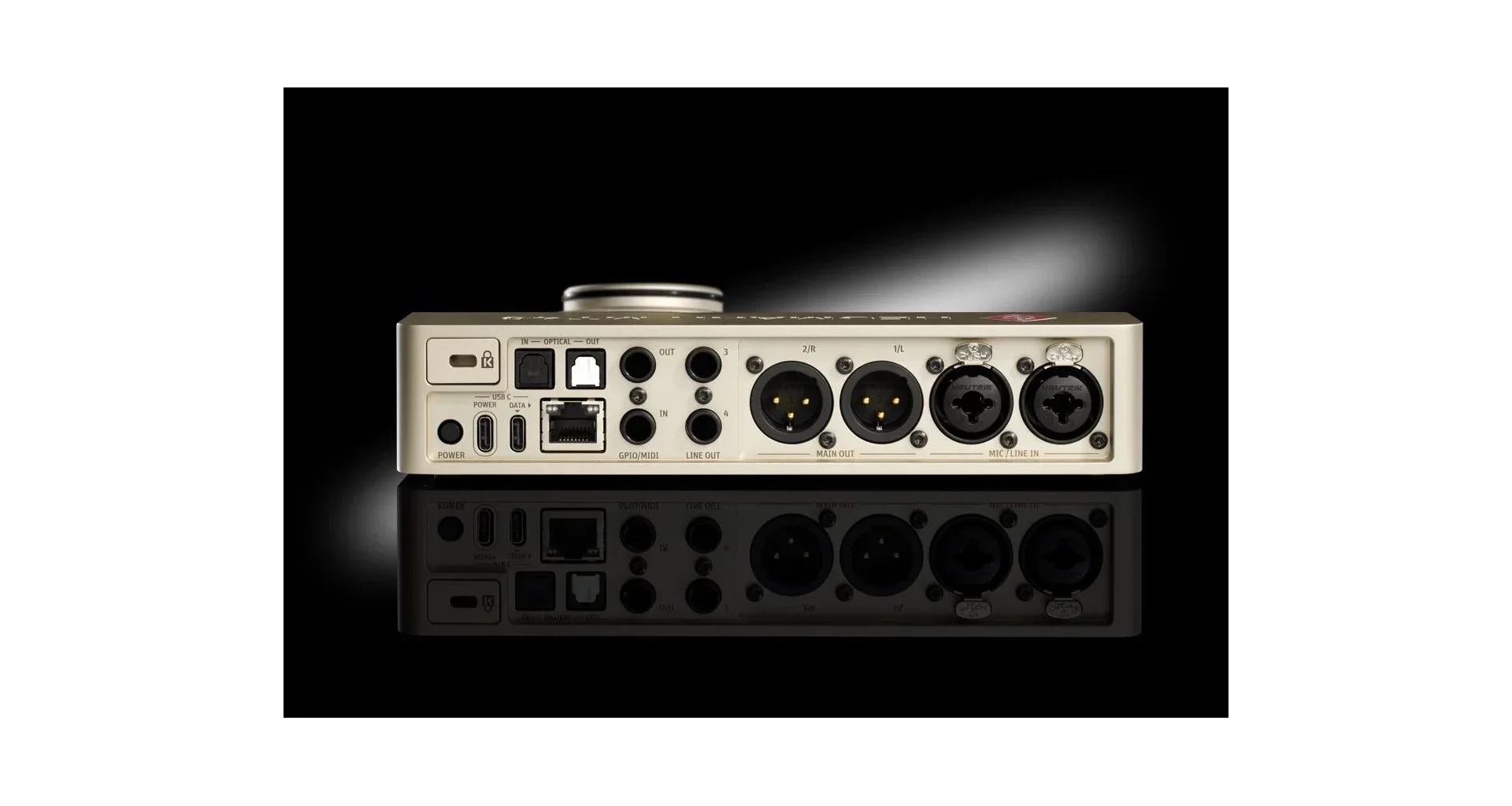 Interfata Neumann MT 48 U [3]