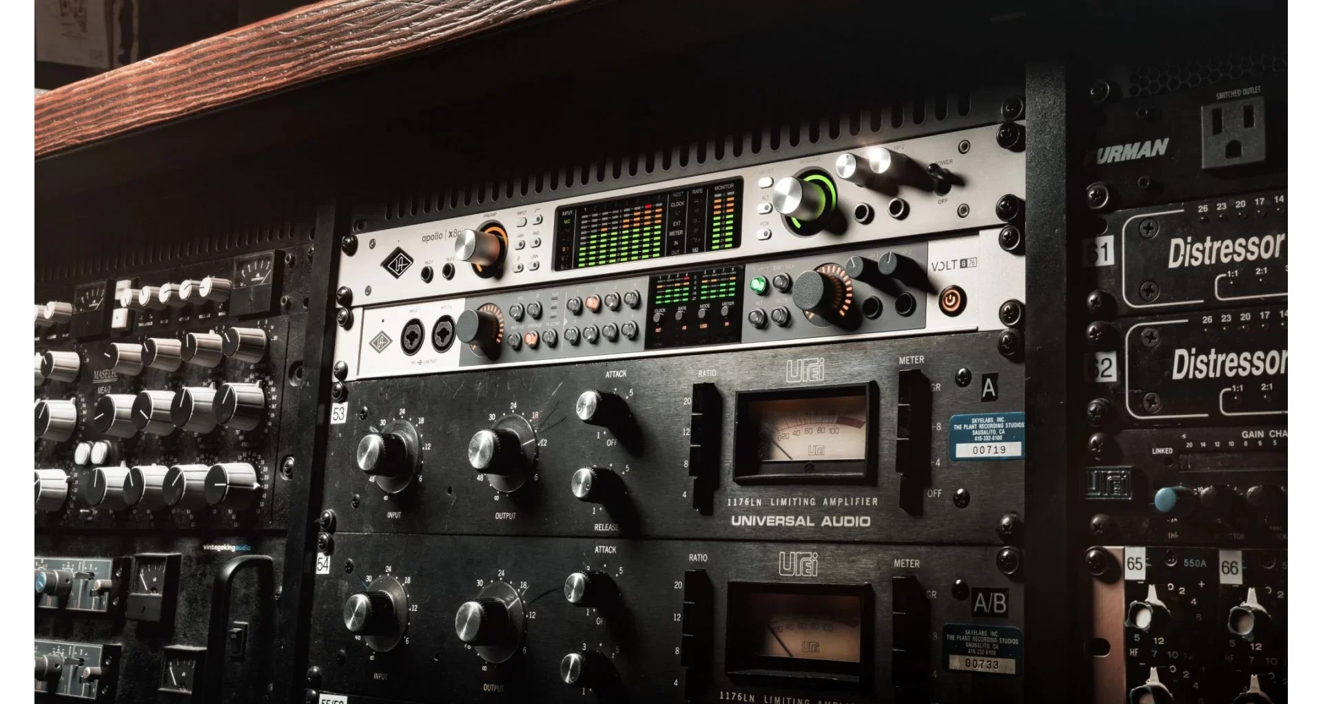 Interfata Universal Audio Volt 876 [13]