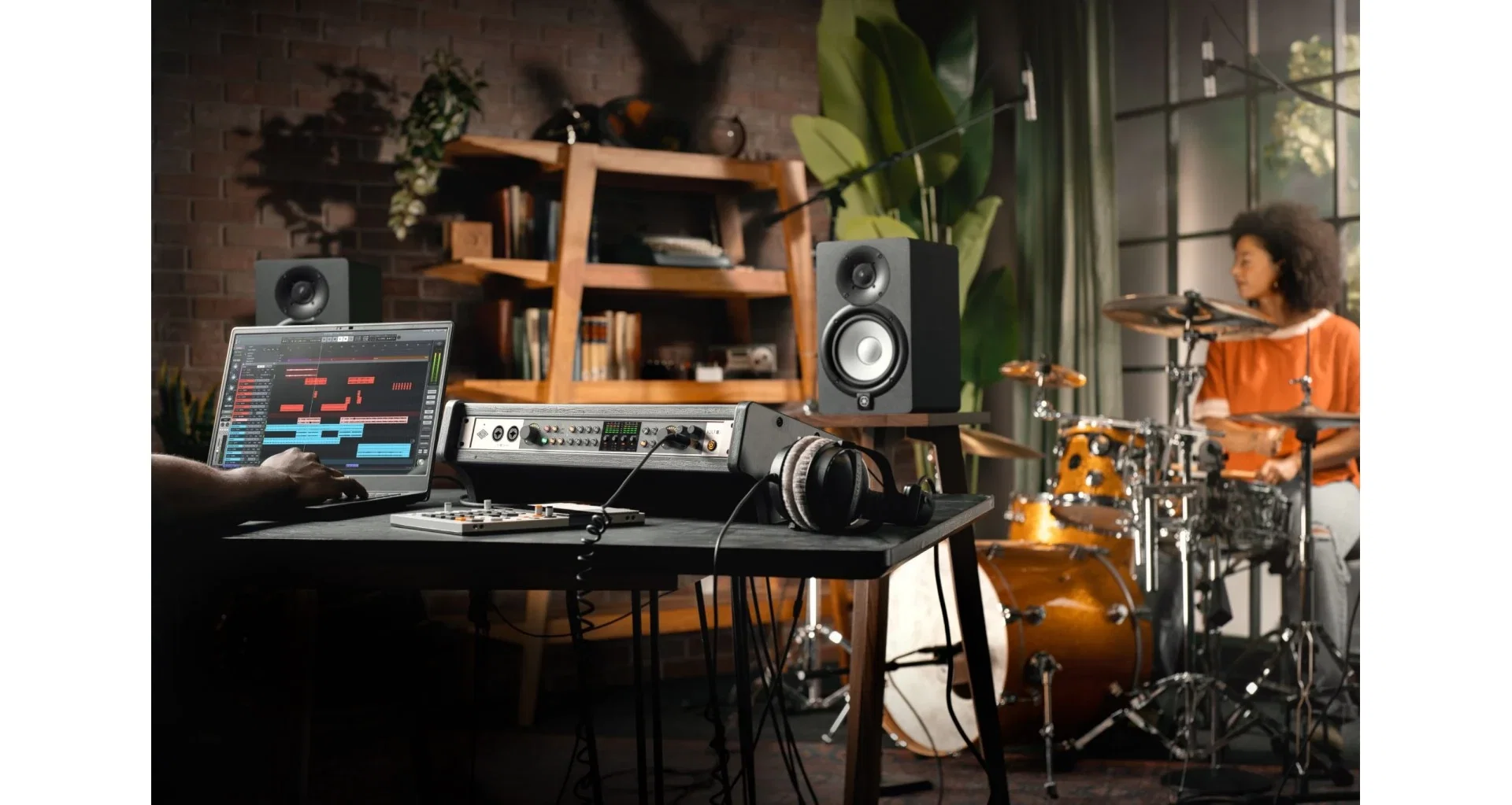 Interfata Universal Audio Volt 876 [8]