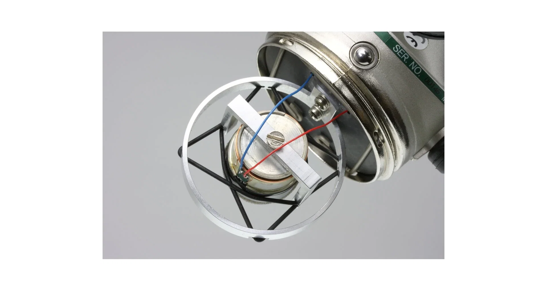 Microfon Neumann BCM 705 [7]