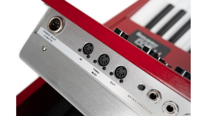 Moog Geddy Lee Minimoog Model D [10]