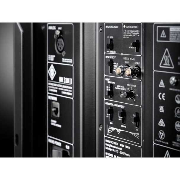 Neumann KH 310 II L - monitor de studio activ nearfield pe 3 cai cu dsp ma 1 si aes3id versiune pentru stanga [3]