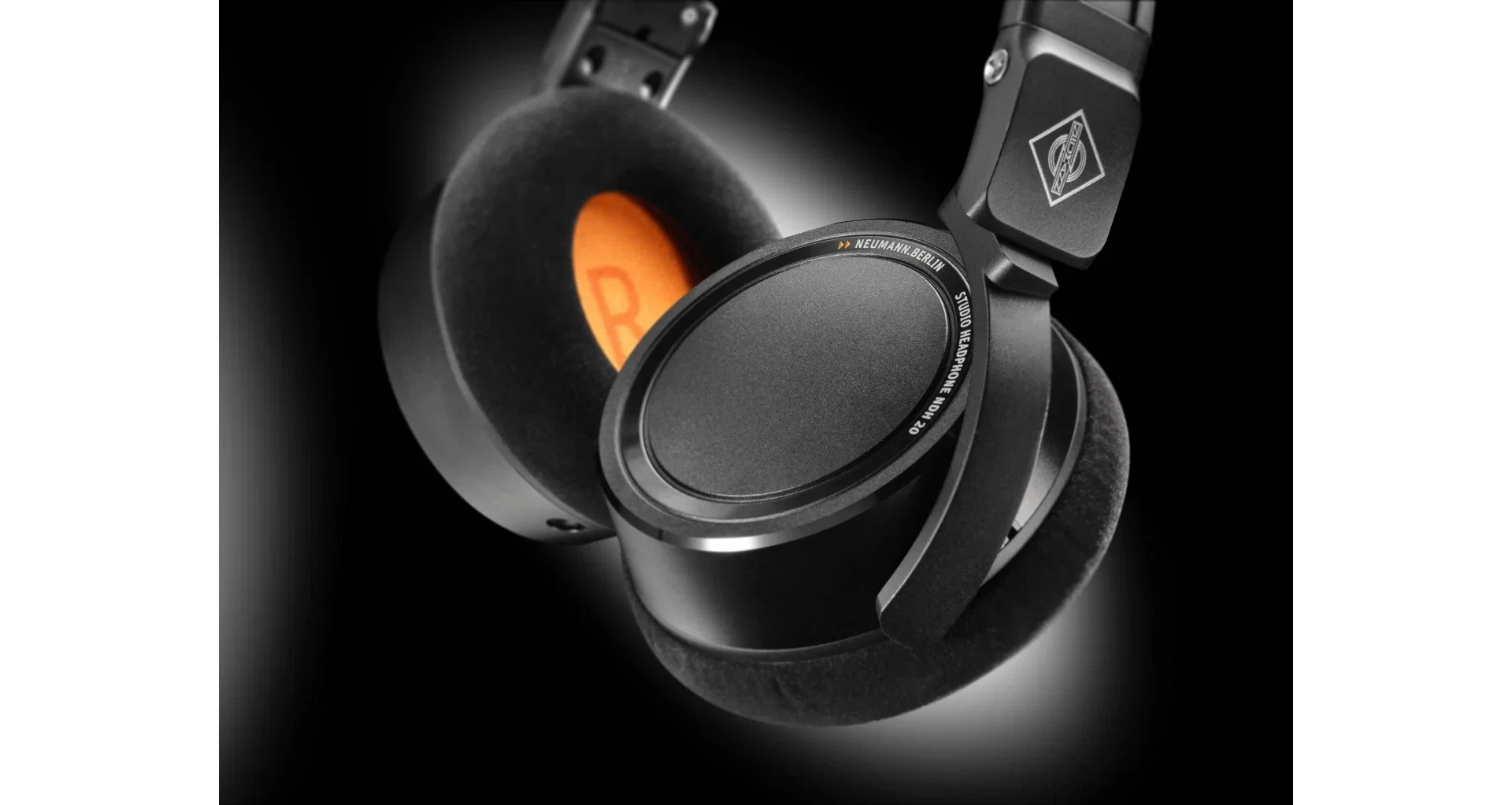 Neumann NDH 20 Black Edition [10]