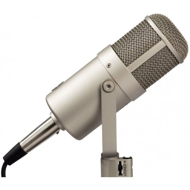 Neumann U 47 fet i - microfon de studio [3]