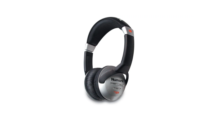 Numark HF-125 [2]