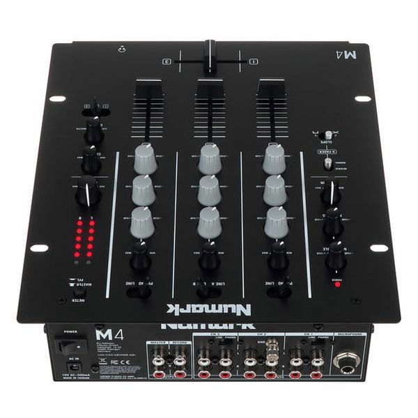 Numark M 4 Black [4]