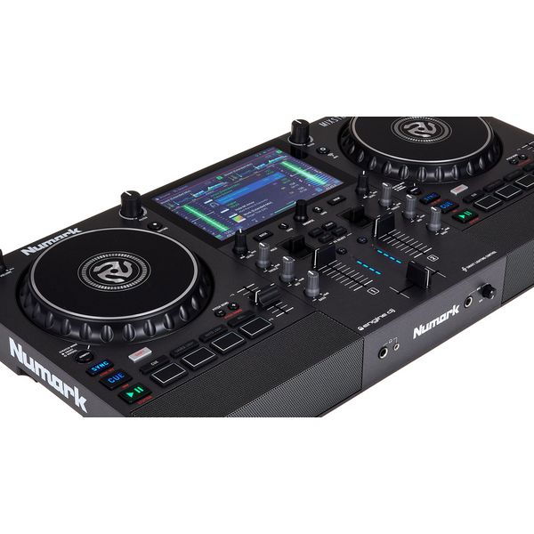 Numark Mixstream Pro GO [10]