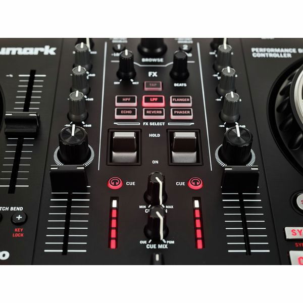 Numark Mixtrack Pro FX [7]