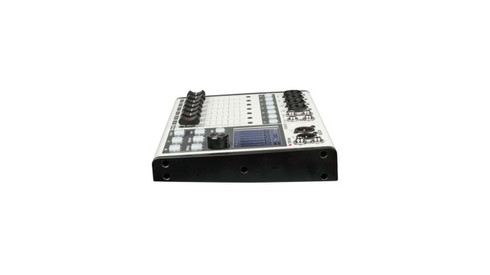 Proel DIGIPAD8 [5]