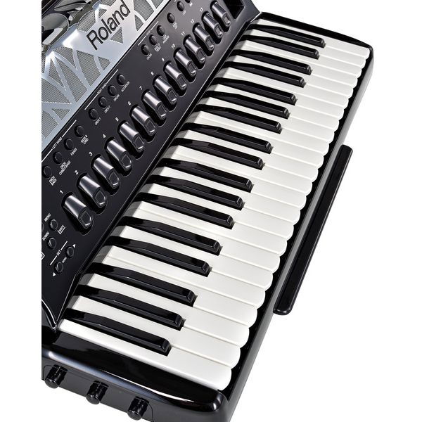 Roland FR-8 X BK [5]