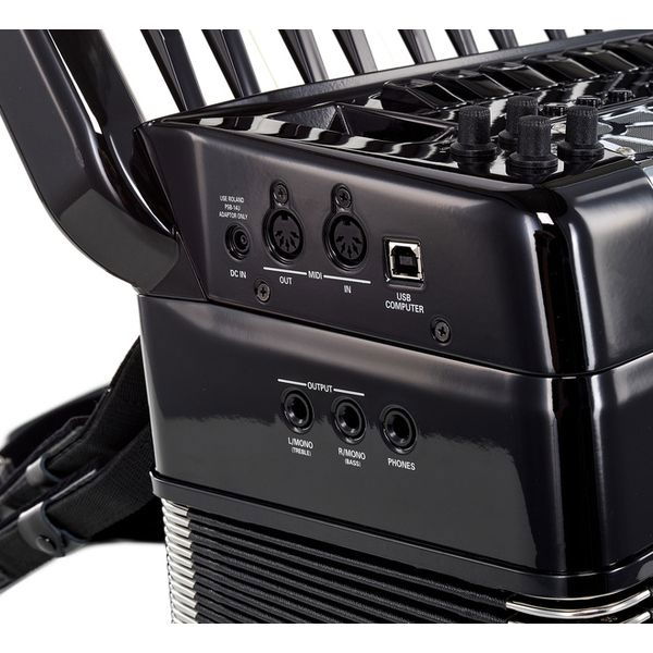 Roland FR-8 X BK [8]