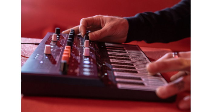 Sintetizator Arturia MicroFreak [15]