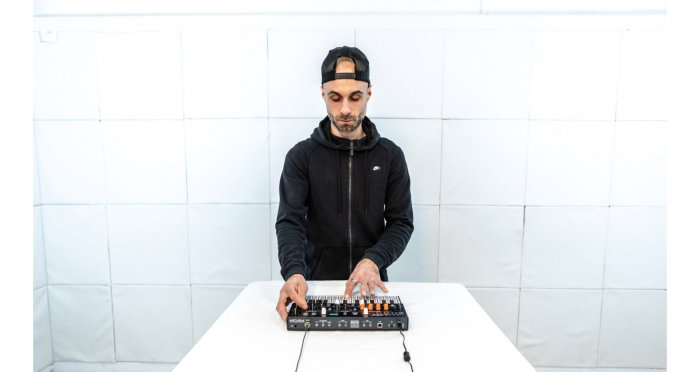 Sintetizator Arturia MicroFreak [13]