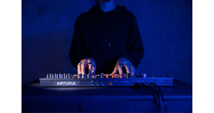 Sintetizator Arturia MiniFreak [10]