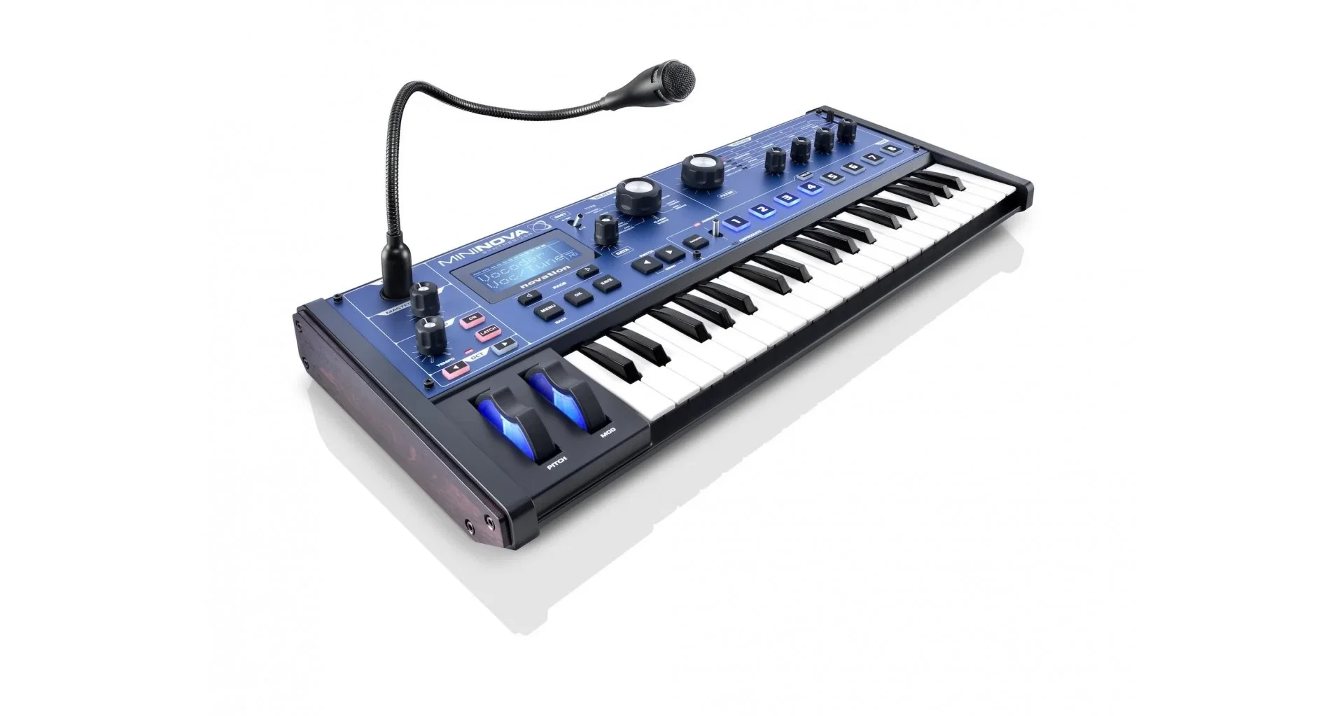 Sintetizator Novation MiniNova [2]
