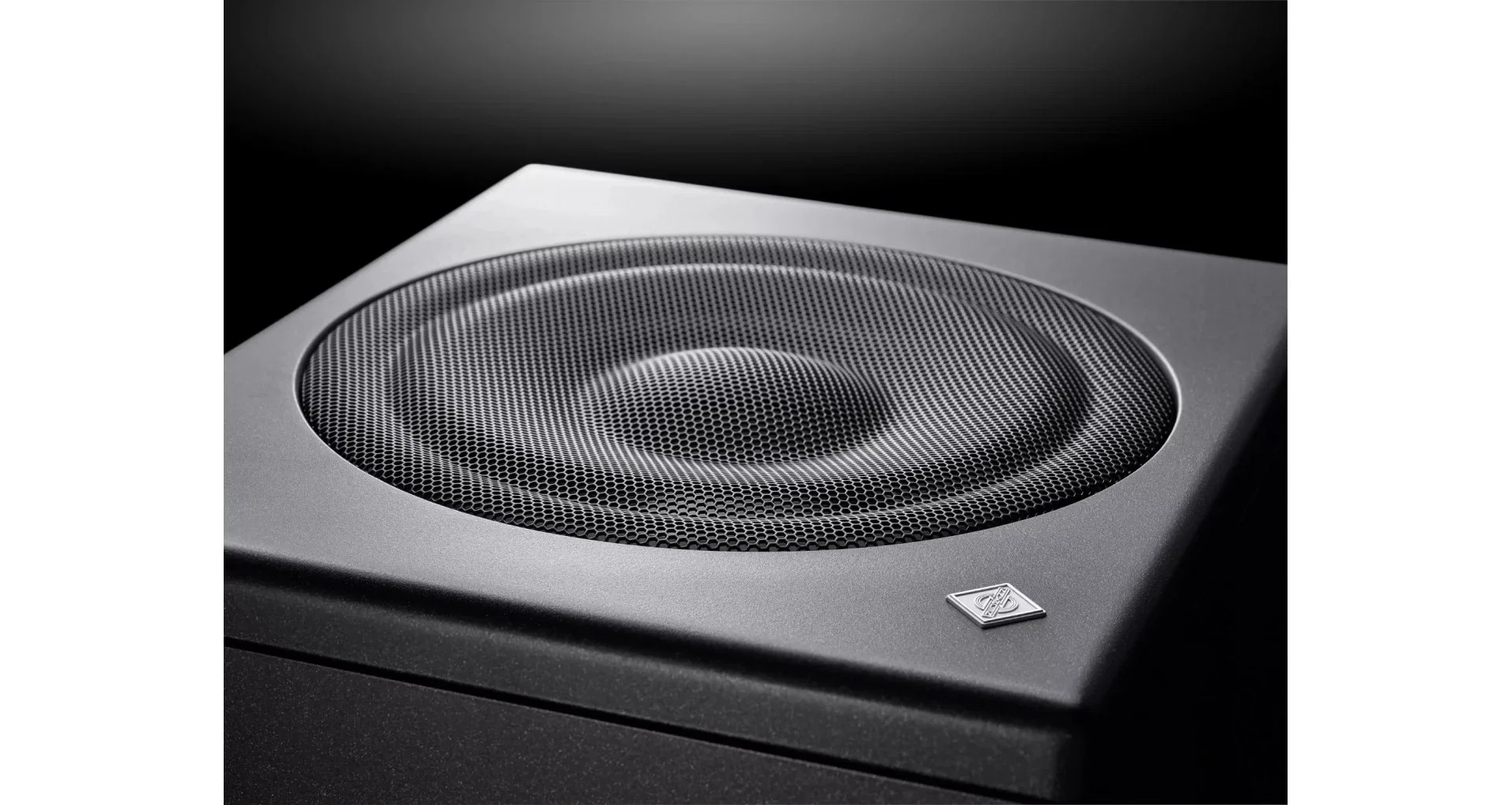 Subwoofer Neumann KH 750 DSP [6]
