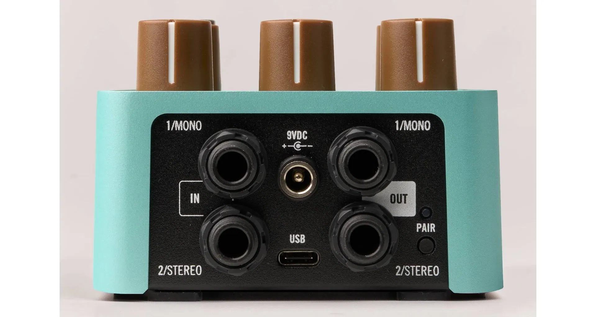 Universal Audio UAFX Del-Verb Ambience Companion [4]