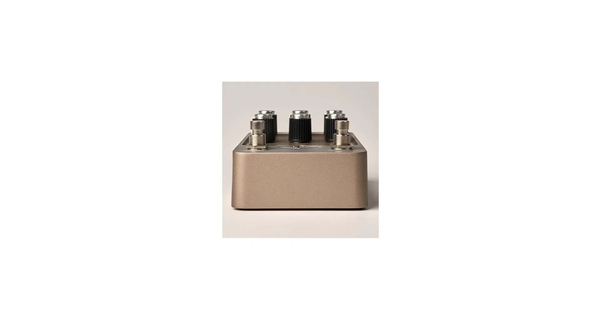 Universal Audio UAFX Golden Reverberator [4]
