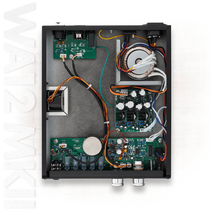 Warm Audio WA12 MKII Preamplificator Black [3]