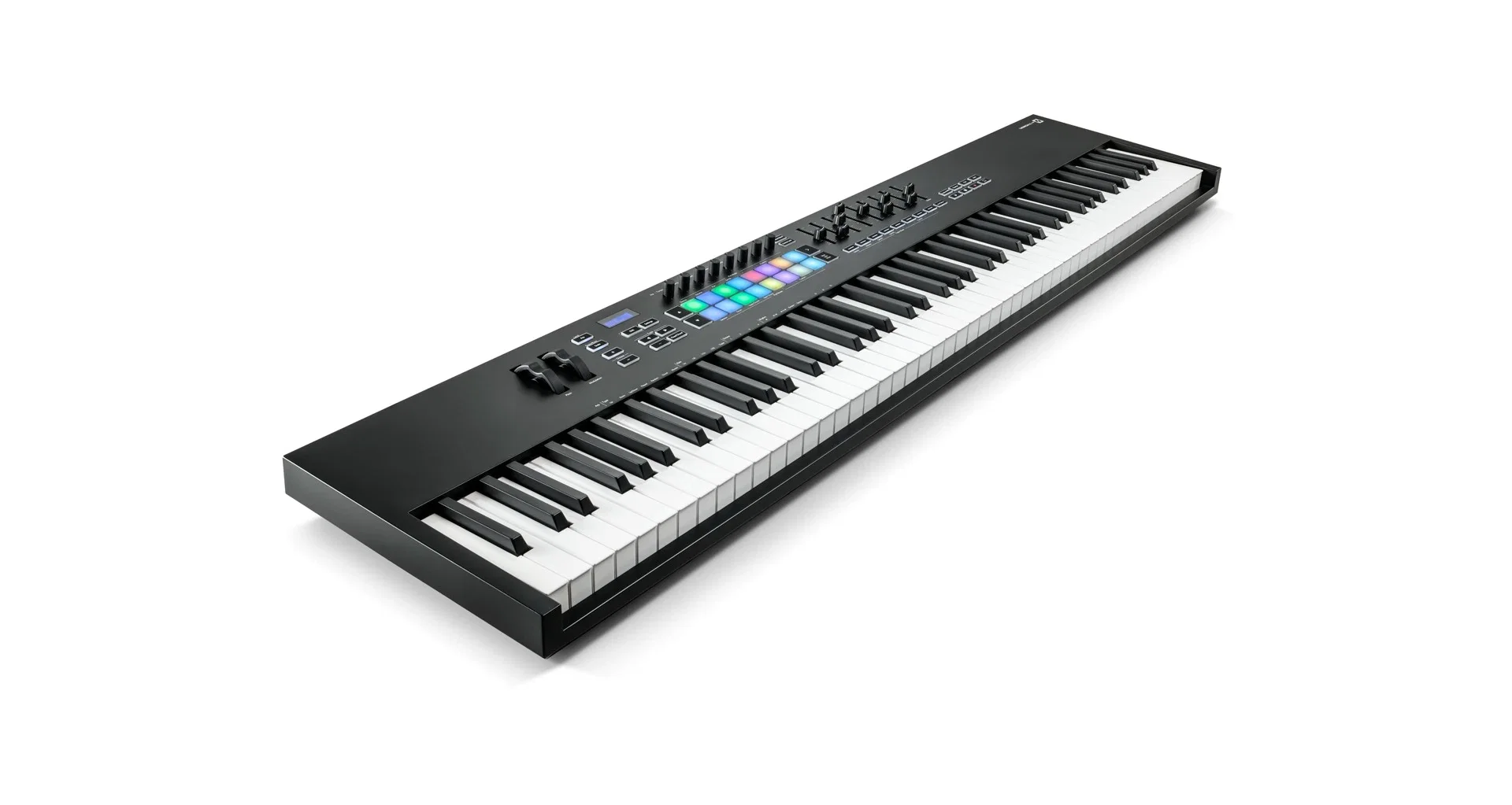 Studio si inregistrari - Claviatura Novation Launchkey 88 MK3