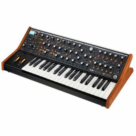 Magazin - Moog Subsequent 37