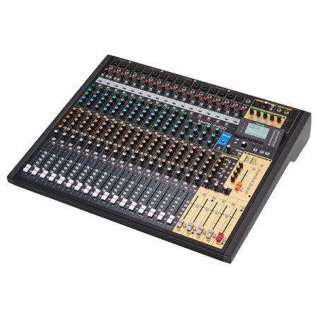 Magazin - Tascam Model 2400