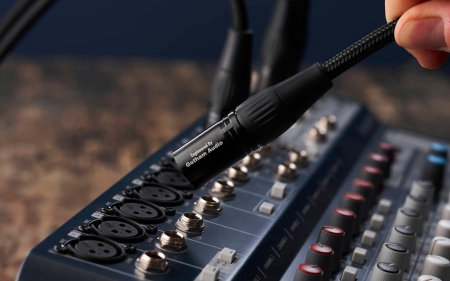 Cabluri si conectori - Warm Audio Cablu de microfon XLR Premier 6,1 m (Prem-XLR-20)